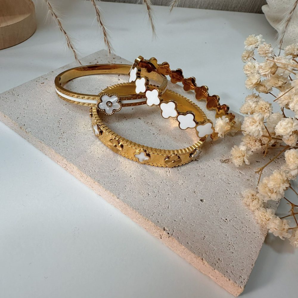 Twin Blanche Clover Bangle - Image 3