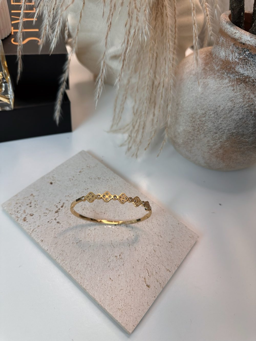 Sakura Clover Bangle - Image 3